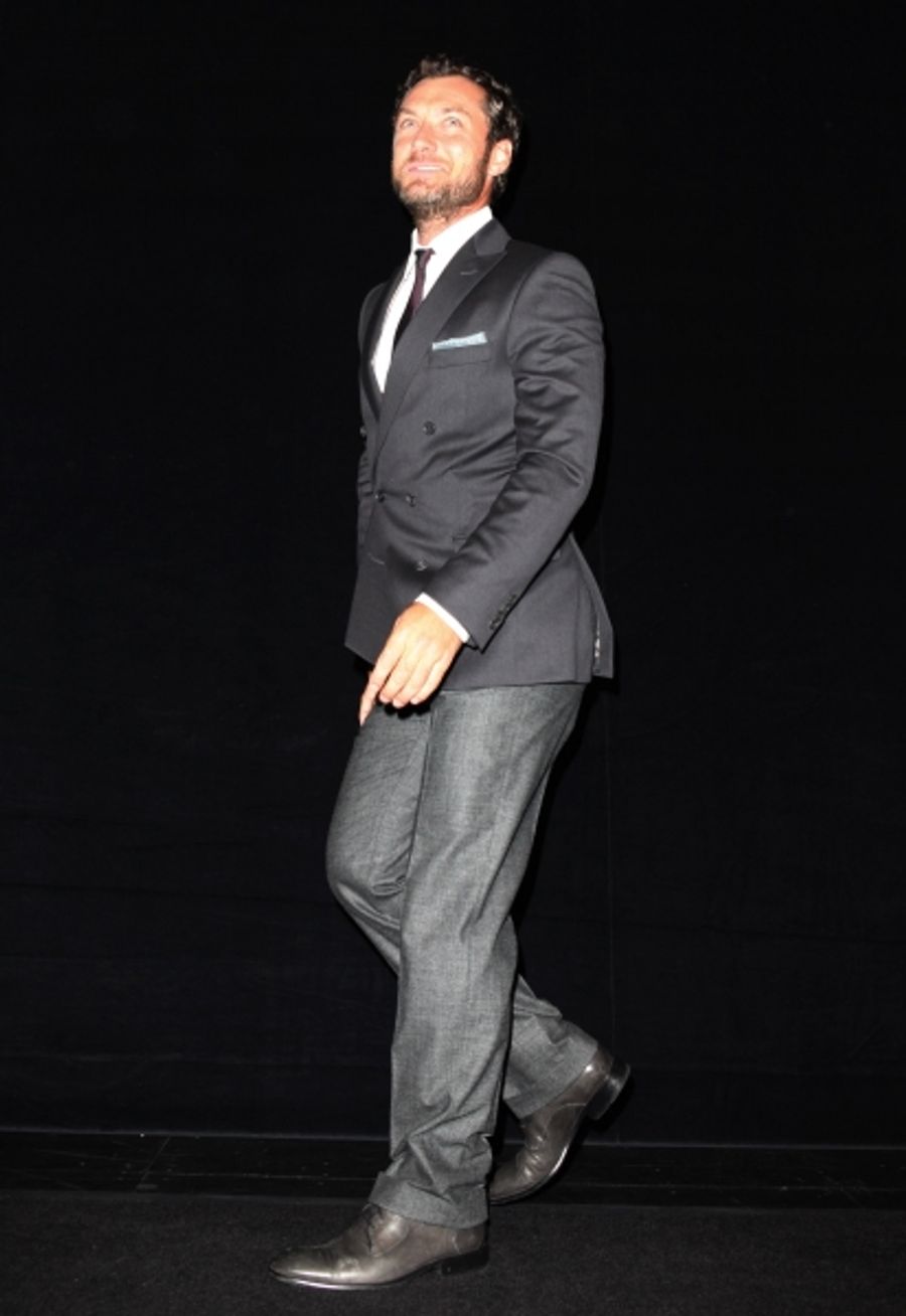 Photo Coverage: Jude Law, Keira Knightley at ANNA KARENINA's TIFF Premiere Image