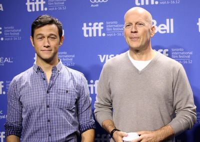  Joseph Gordon-Levitt & Bruce Willis Photo