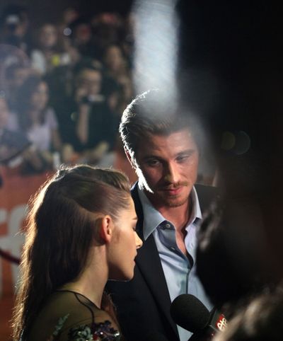 Garrett Hedlund and Kristen Stewart Photo