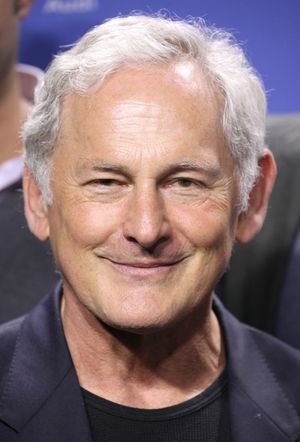 Victor Garber Photo