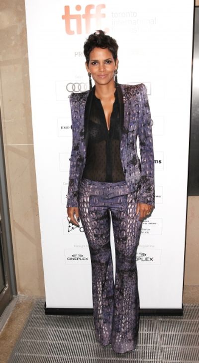 Halle Berry Photo