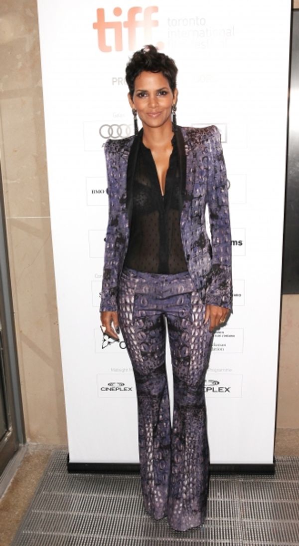 Halle Berry Photo