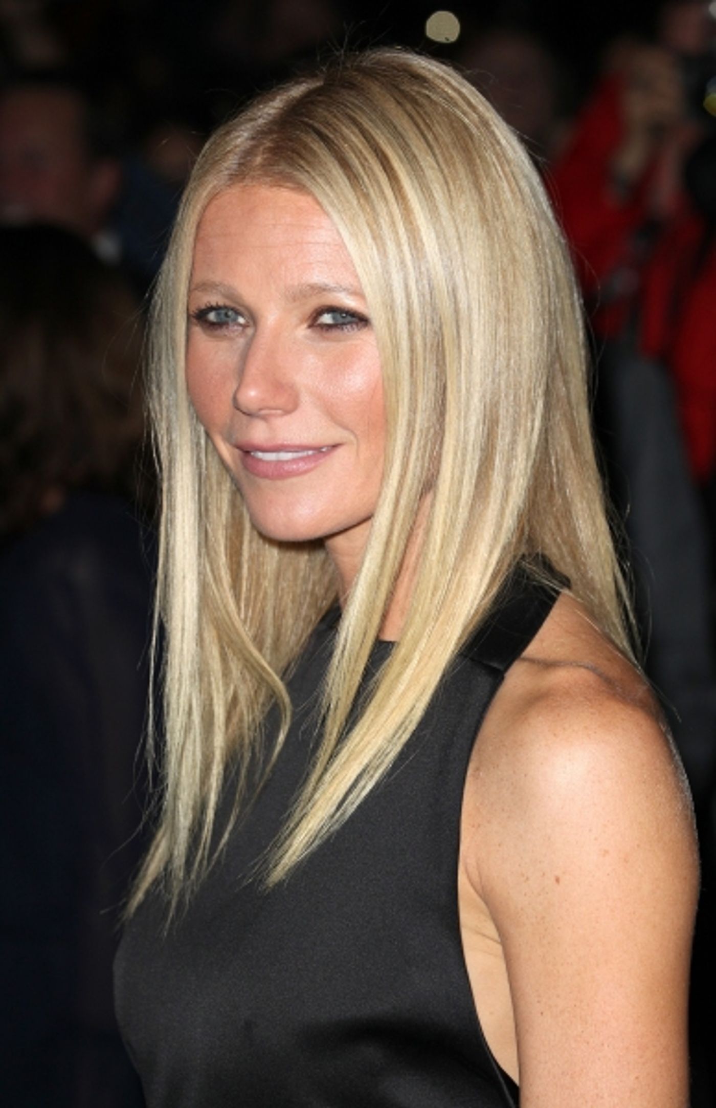 Photo Coverage: Josh Gad, Gwyneth Paltrow at THANKS FOR SHARING Premiere at TIFF  Image