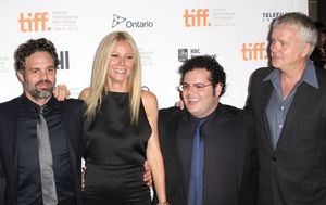 Mark Ruffalo, Gwyneth Paltrow, Josh Gad, Patrick Fugit and Tim Robbins @ BroadwayWorld Mark Ruffalo, Gwyneth Paltrow, Josh Gad, Patrick Fugit and Tim Robbins Photo