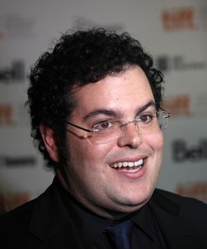Josh Gad @ BroadwayWorld Josh Gad Photo
