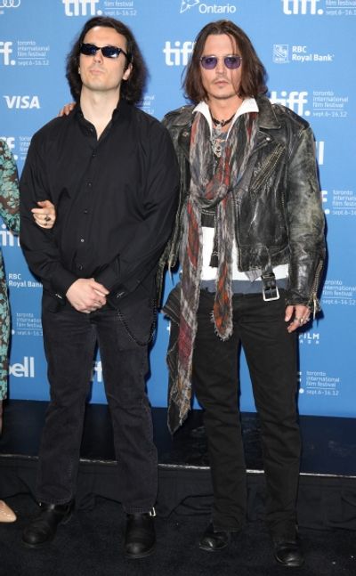  Damien Echols & Johnny Depp Photo