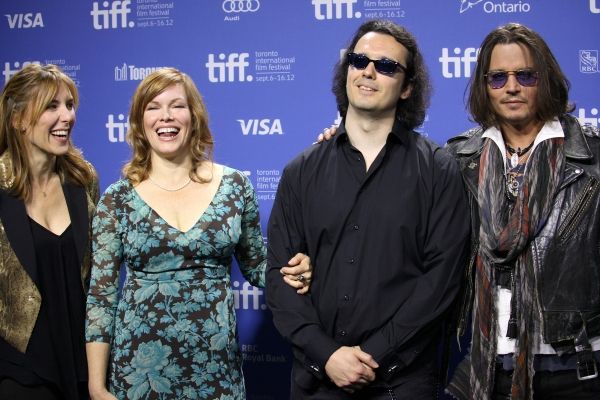  Amy Berg, Lorri Davis, Damien Echols & Johnny Depp Photo