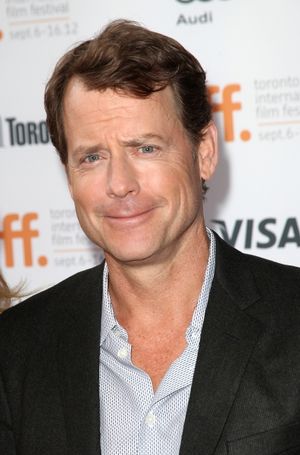 Greg Kinnear @ BroadwayWorld Greg Kinnear Photo