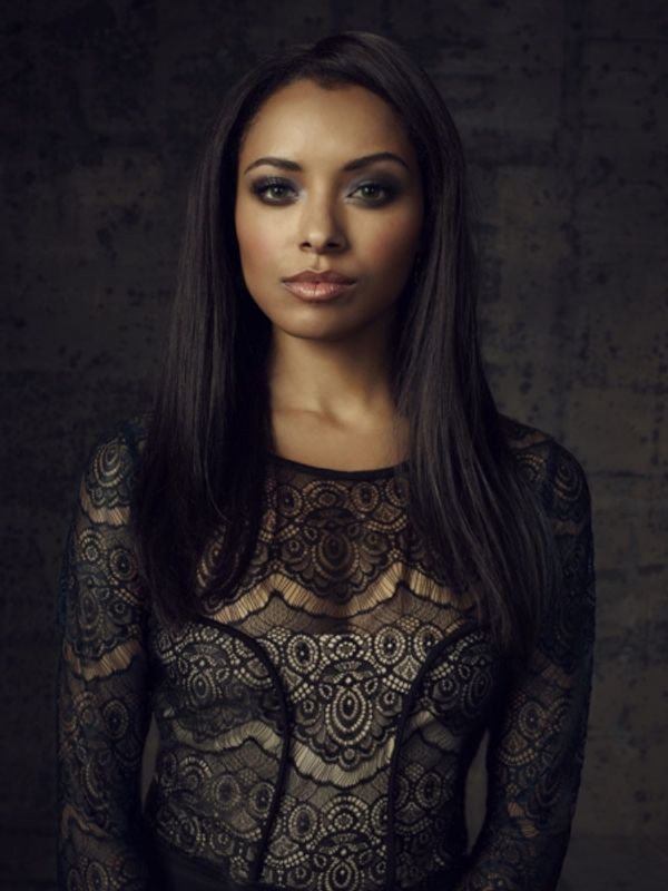  Kat Graham as Bonnie Photo