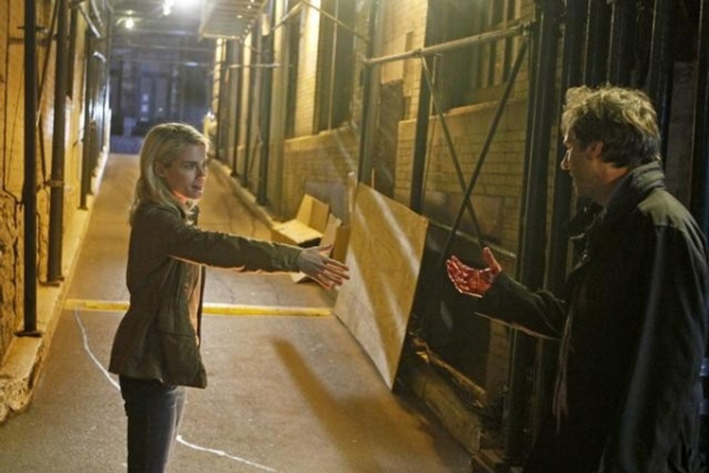 Photo Coverage: Spooky Sneak Peek at Season Premiere of 666 PARK AVENUE!  Image