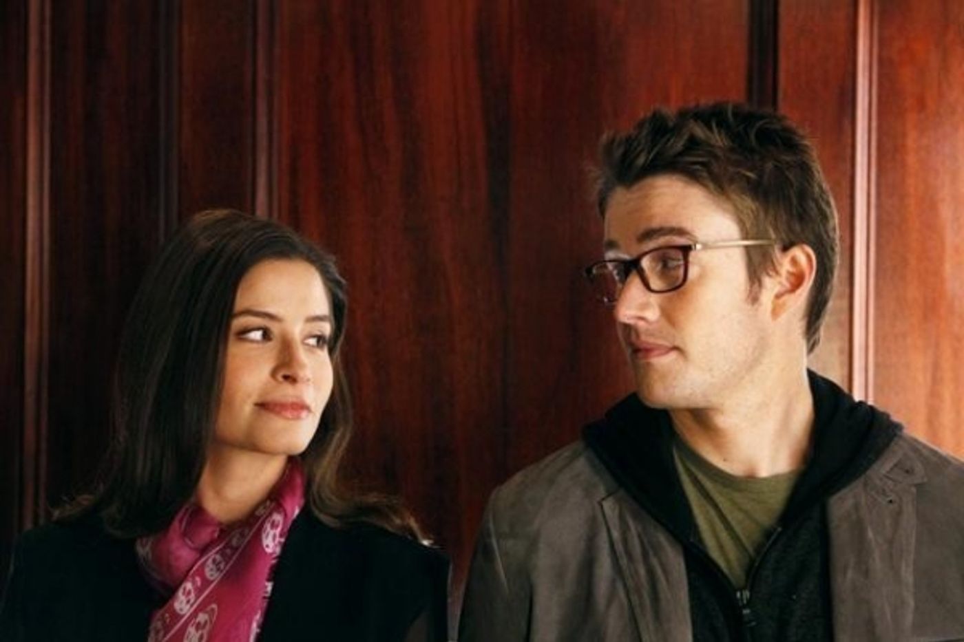 Photo Coverage: Spooky Sneak Peek at Season Premiere of 666 PARK AVENUE!  Image