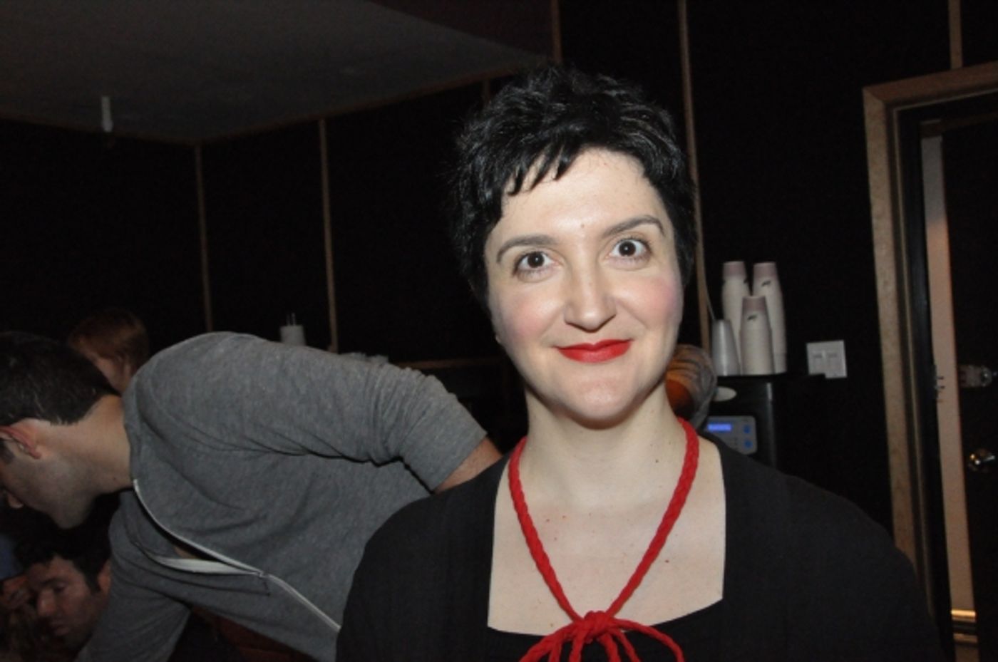 Exclusive Photos: MAMMA MIA! Cast Sings for 'Carols For A Cure'  Image