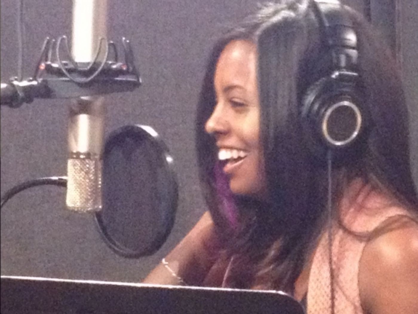 Photo Flash: BRING IT ON's Adrienne Warren Records Opening Song for Macy's Thanksgiving Day Parade  Image