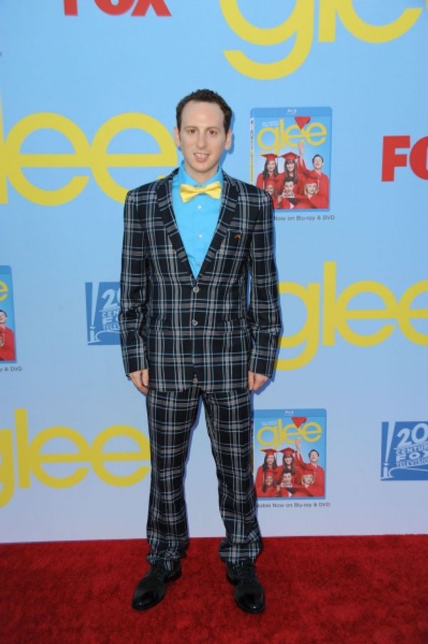  GLEE SEASON FOUR PREMIERE SCREENING AND VIP RECEPTION: Cast member Josh Sussman arri Photo