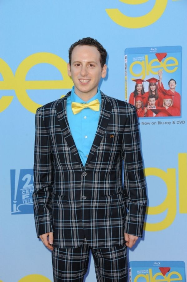  GLEE SEASON FOUR PREMIERE SCREENING AND VIP RECEPTION: Cast member Josh Sussman arri Photo