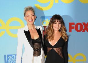  GLEE SEASON FOUR PREMIERE SCREENING AND VIP RECEPTION: Cast members Kate Hudson (L)  Photo