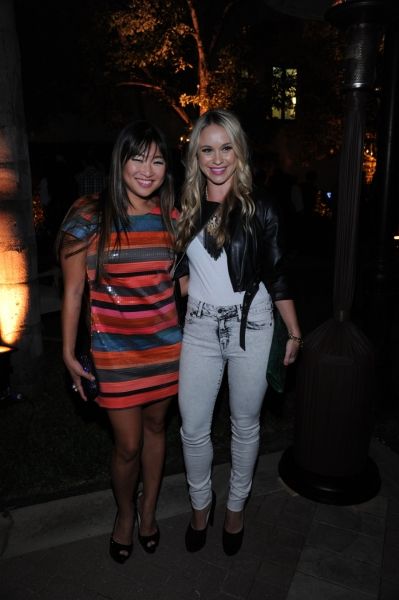 Photo Flash: GLEE Season Four Premiere Red Carpet Arrivals - Lea Michele, Kate Hudson, Darren Criss and More! — photo 38 of 45
