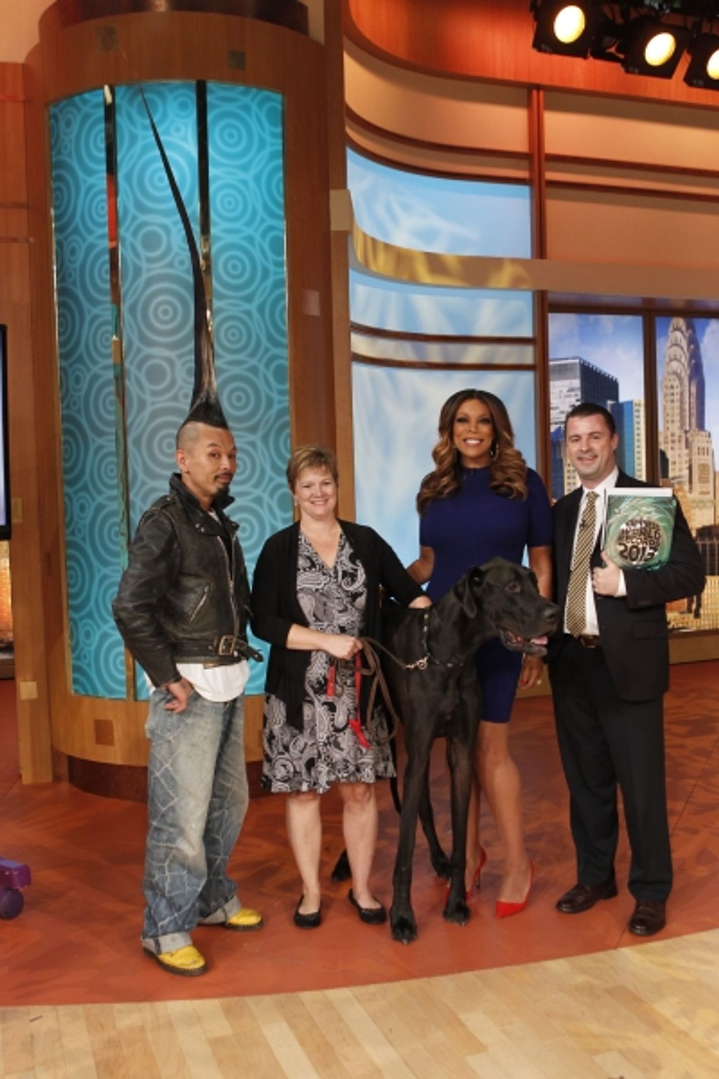 Photo Flash: Guinness World Record Holders Visit THE WENDY WILLIAMS SHOW  Image