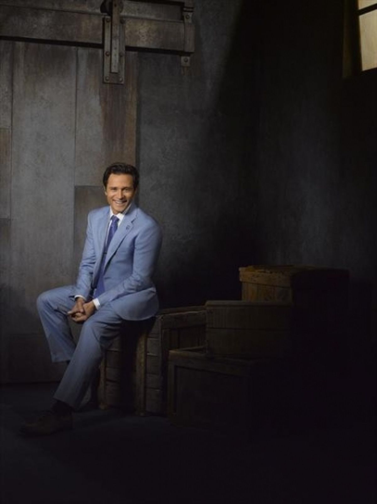  Seamus Dever as NYPD Detective Kevin Ryan at 