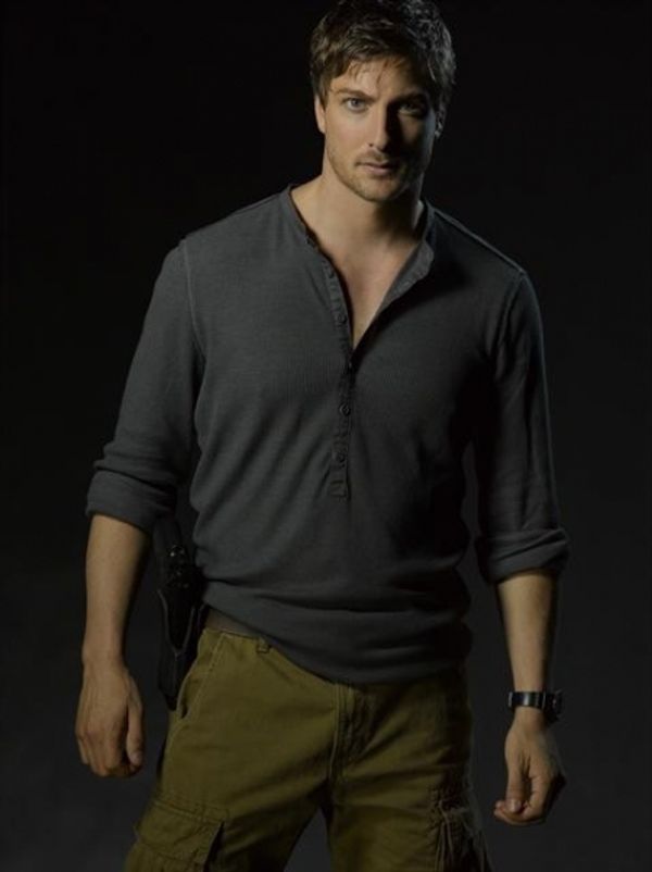  Daniel Lissing as SEAL Officer James King Photo