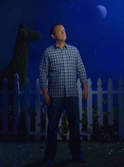  Lenny Venito as Marty Weaver Photo