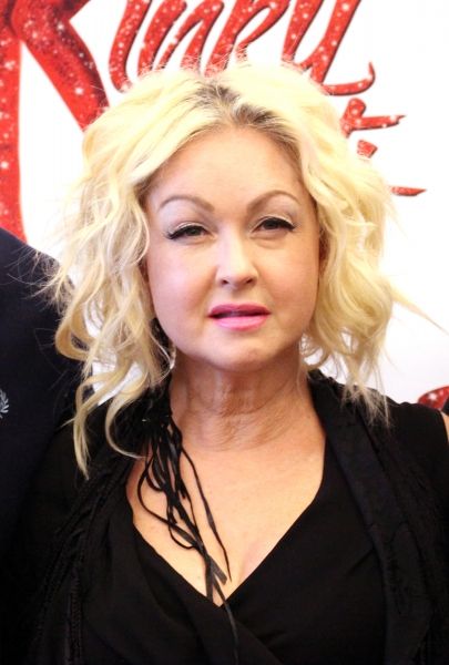 Photo Coverage: Harvey Fierstein, Cyndi Lauper and the KINKY BOOTS Cast Meet the Press - Check it Out! — photo 10 of 23