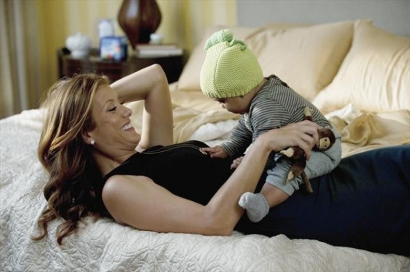 Photo Coverage: First Look at the Season Premiere of PRIVATE PRACTICE - September 25!  Image