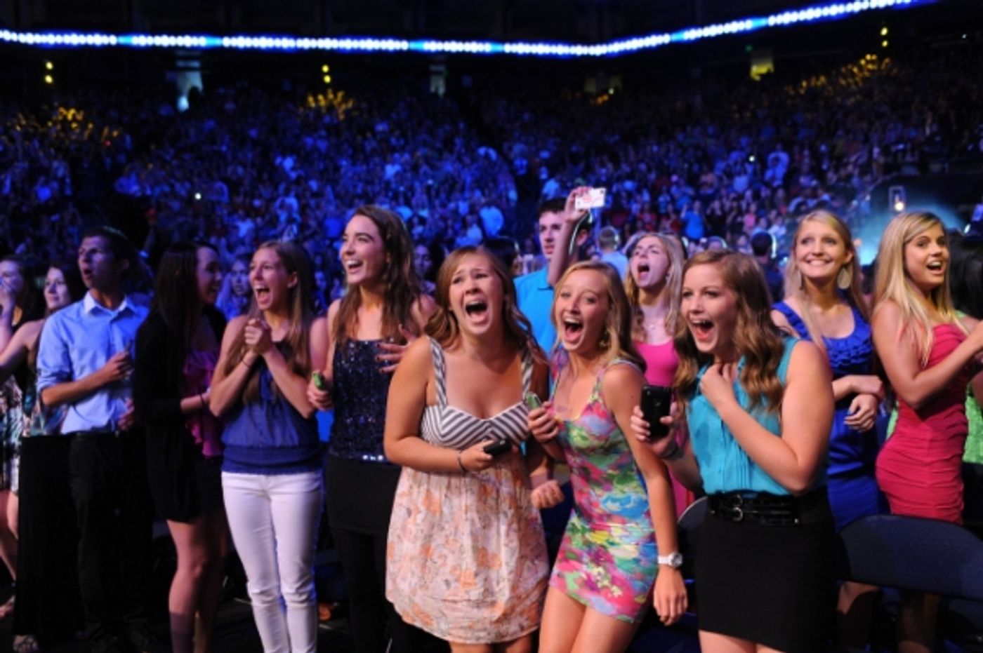 Photo Coverage: Meet the Contestants on Episodes 1 and 2 of THE X-FACTOR!  Image