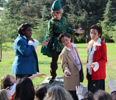 Merry Men singing to peasants Photo