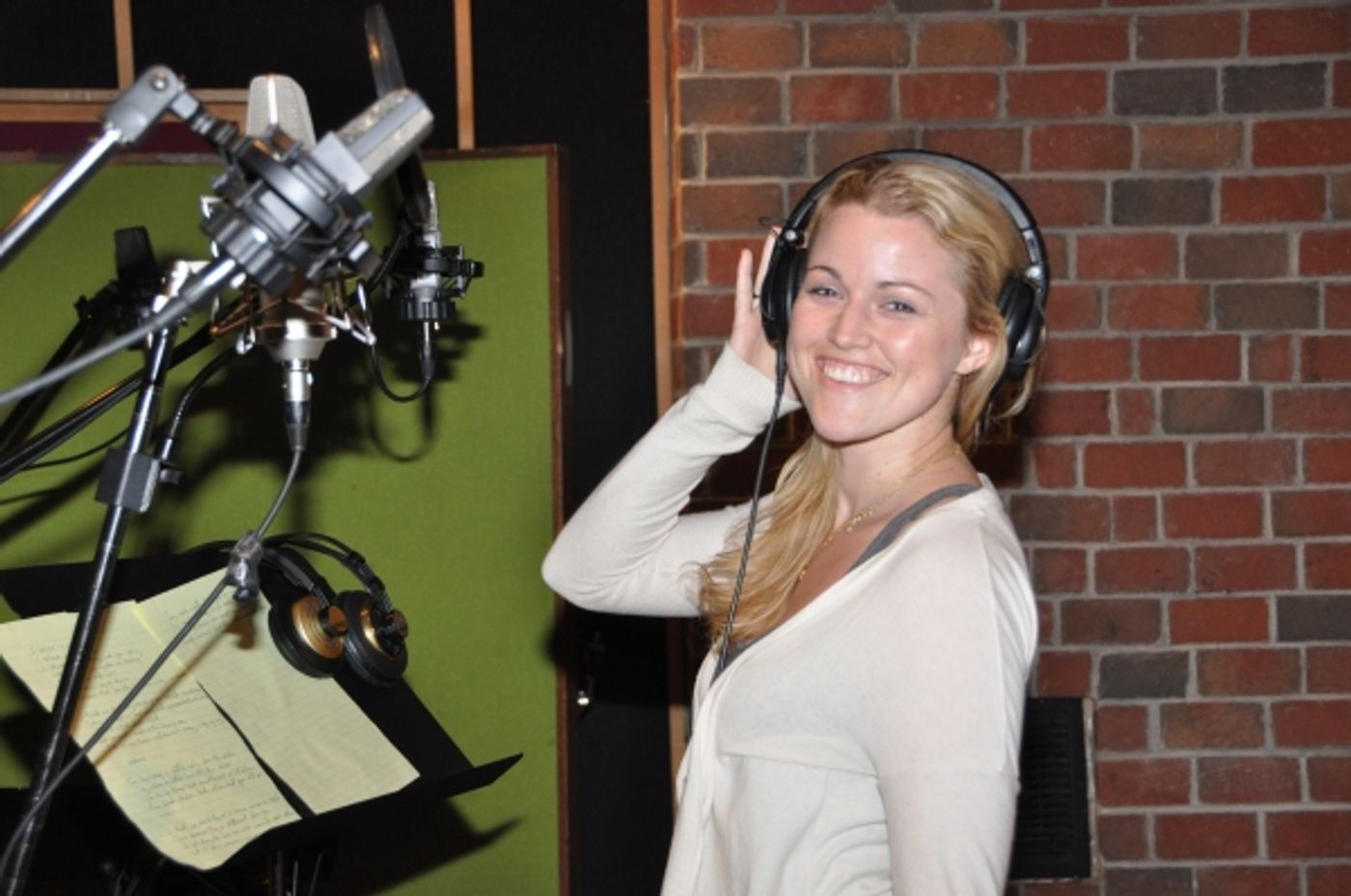 Exclusive Photos: SPIDER-MAN Cast Records 'Carols For A Cure'  Image