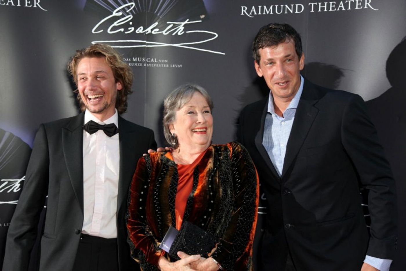 Photo Coverage: ELISABETH feiert Gala-Premiere im Wiener Raimund Theater  Image