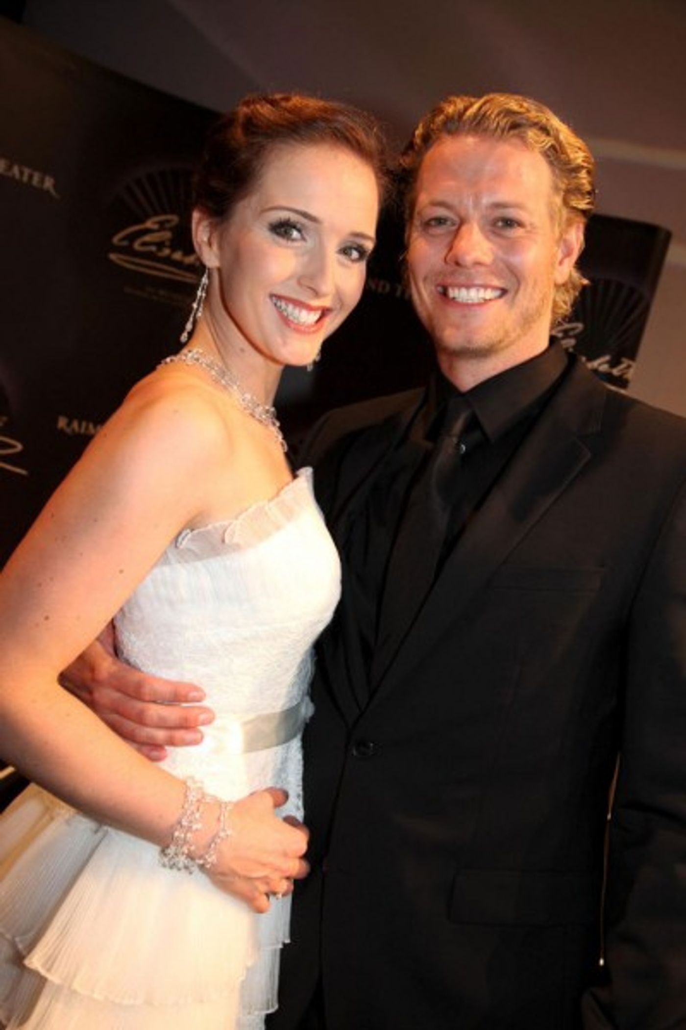 Photo Coverage: ELISABETH feiert Gala-Premiere im Wiener Raimund Theater  Image