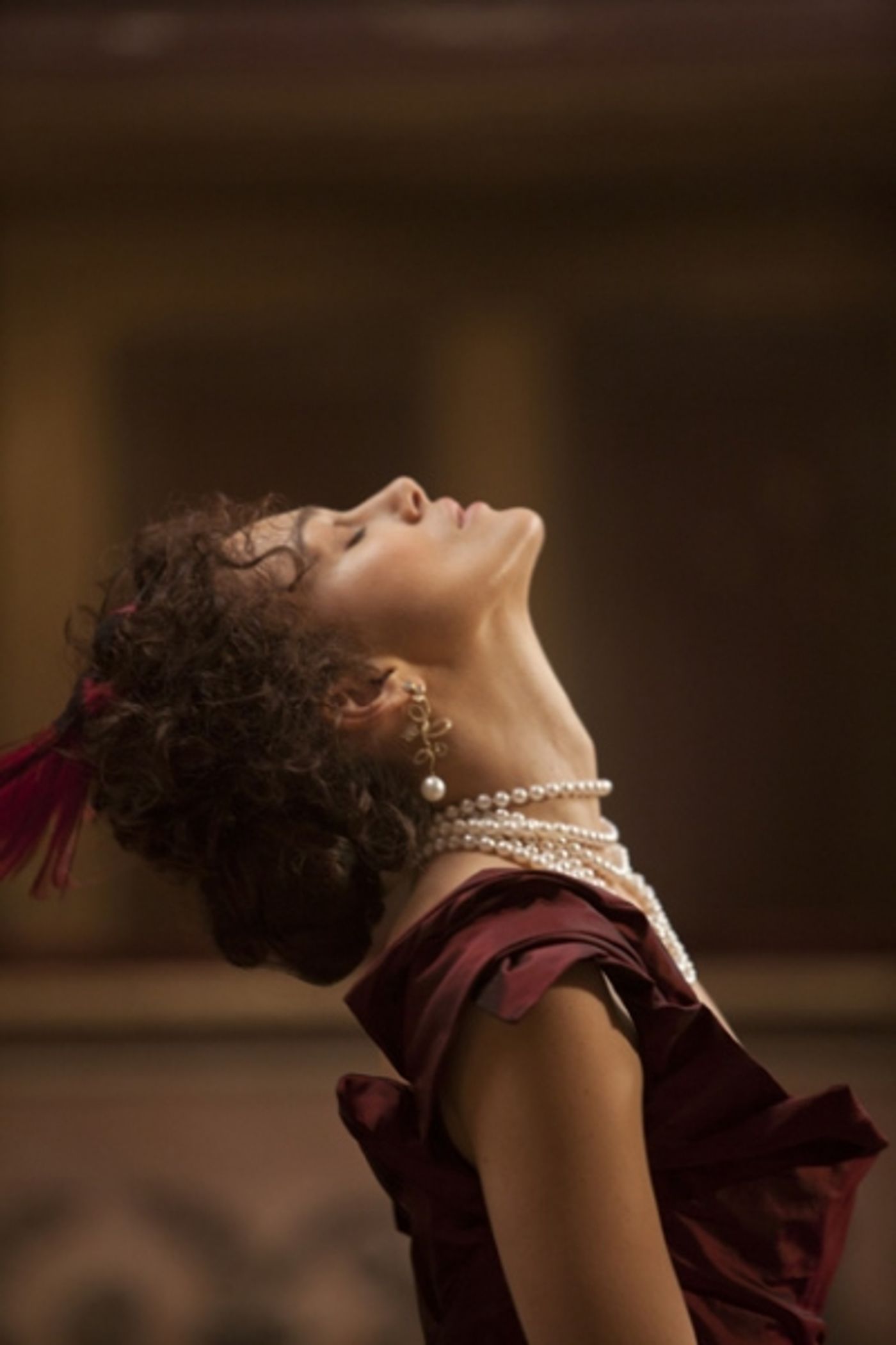 Photo Flash: Keira Knightley, Jude Law, Aaron Taylor-Johnson and More in New ANNA KARENINA Production Stills Photo Flash: Keira Knightley, Jude Law, Aaron Taylor-Johnson and More in New ANNA KARENINA Production Stills Image