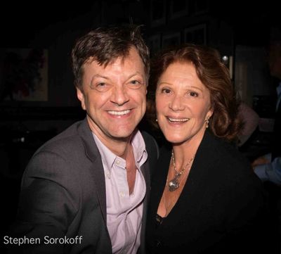 Linda Lavin

Date Of Birth:
October 15, 1937 (74)
Birth Place:
Portland, ME, USA Photo