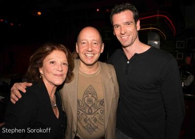 Linda Lavin

Date Of Birth:
October 15, 1937 (74)
Birth Place:
Portland, ME, USA Photo