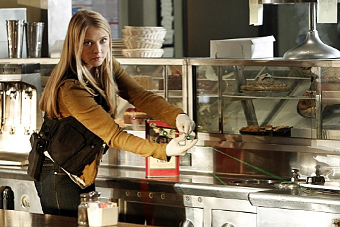 Photo Coverage: Preview CSI: CRIME SCENE INVESTIGATION's 10/10 Episode - 'Code Blue Plate Special' Photo Coverage: Preview CSI: CRIME SCENE INVESTIGATION's 10/10 Episode - 'Code Blue Plate Special' Image