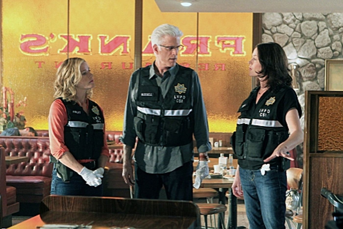 Photo Coverage: Preview CSI: CRIME SCENE INVESTIGATION's 10/10 Episode - 'Code Blue Plate Special' Photo Coverage: Preview CSI: CRIME SCENE INVESTIGATION's 10/10 Episode - 'Code Blue Plate Special' Image