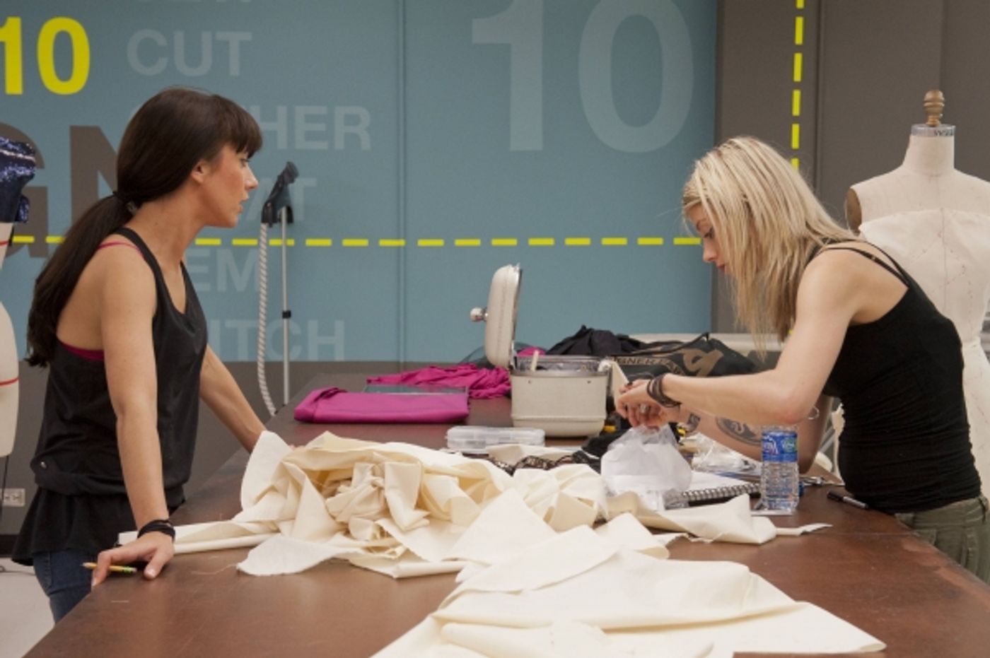 Photo Coverage: Sneak Peek at PROJECT RUNWAY on Thursday, September 20 - Debra Messing, The Rockettes & More!  Image