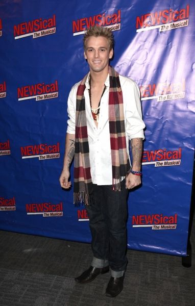 Photos: Perez Hilton Opens in NEWSical The Musical — photo 14 of 47