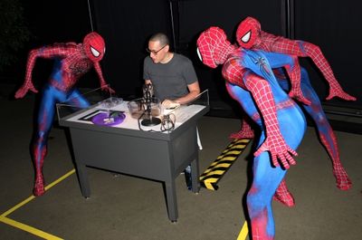 Spider-man cast  visit with Emerson Nunez  of  'Spiders Alive!' Photo
