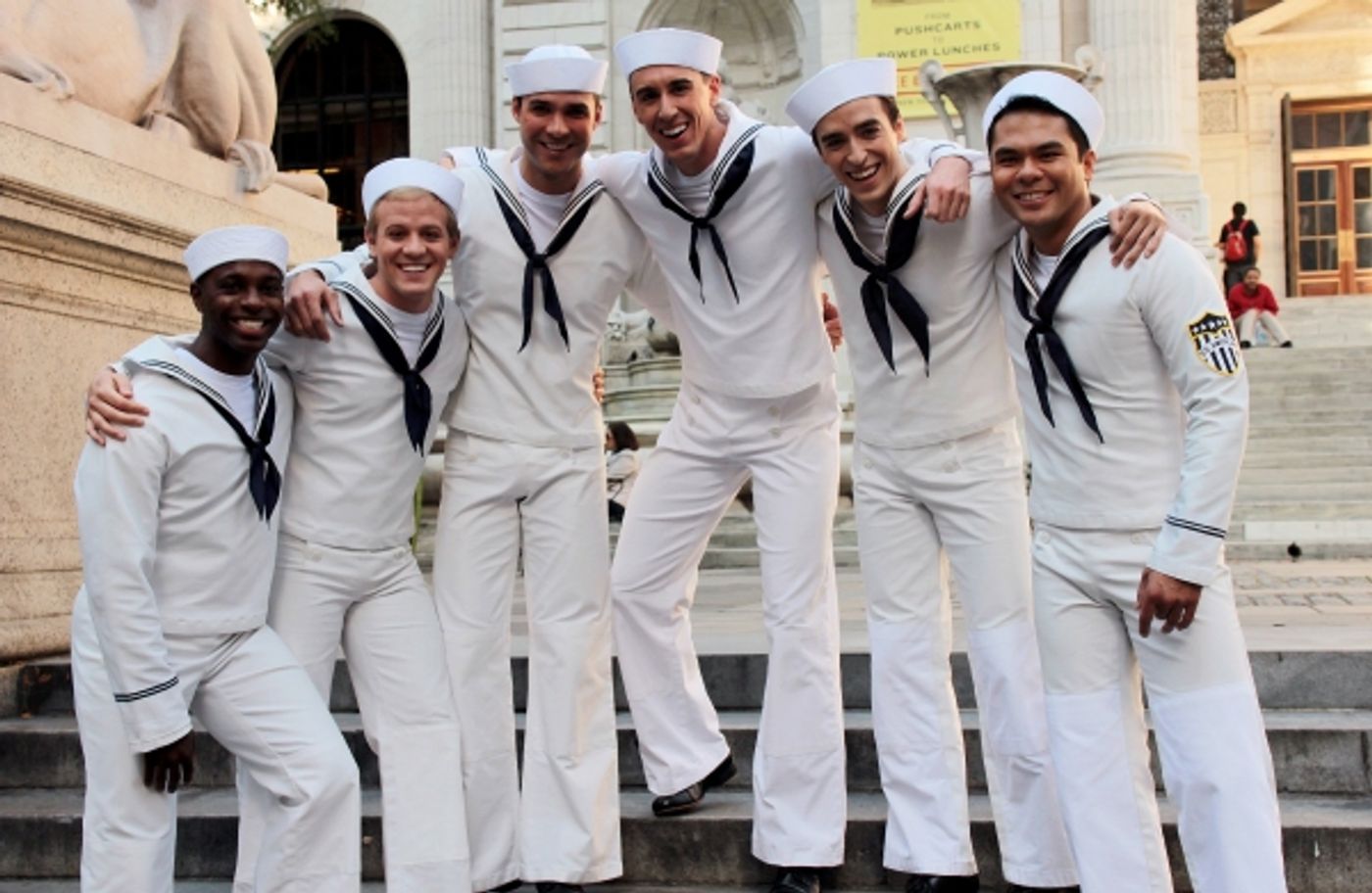 Photo Exclusive: Out on the Town with the Cast of the ANYTHING GOES Tour- Meet the Company! Image