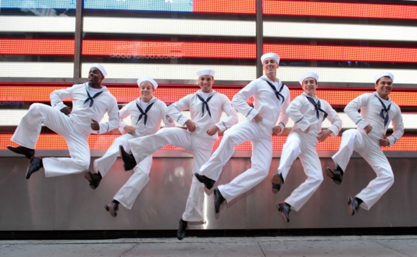 Photo Exclusive: Out on the Town with the Cast of the ANYTHING GOES Tour- Meet the Company! Image