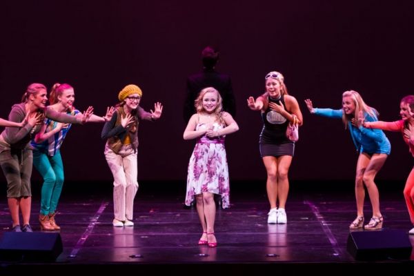 Megan McGuff with London Lane, Shelby Nunn, McKenna Marmolejo, Rachel Broussard, Jenn Photo