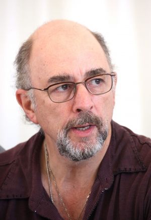 Richard Schiff  Photo
