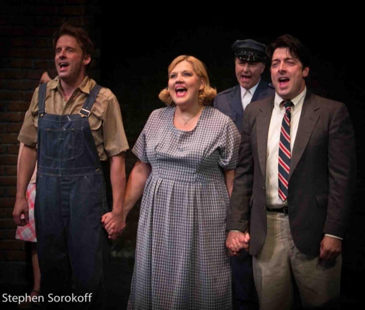 Photo Coverage: BLOOD BROTHERS Opens at West Springfield's Majestic Theater  Image