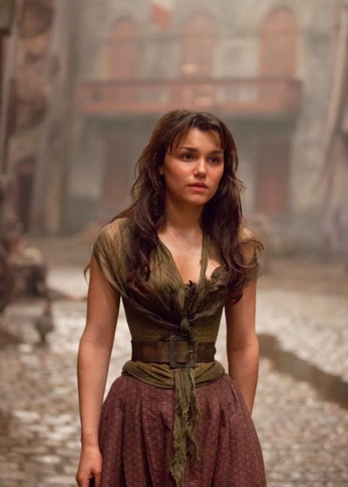 Photo Flash: Check Out the Latest LES MISERABLES Film Stills Featuring Anne Hathaway, Samantha Barks and More!  Image