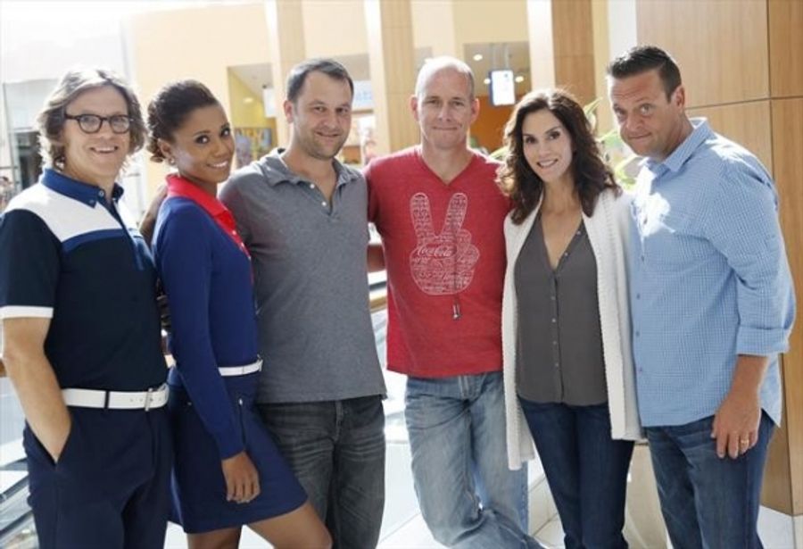 Photo Coverage: Behind the Scenes of THE NEIGHBORS on ABC Image