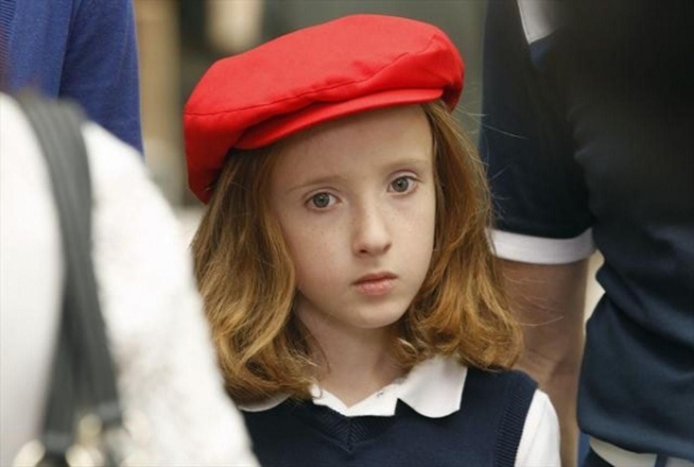 Photo Coverage: Sneak Peak at THE NEIGHBORS on 10/3  Image