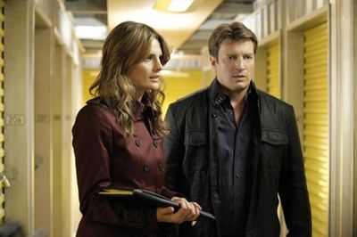STANA KATIC, NATHAN FILLION Photo