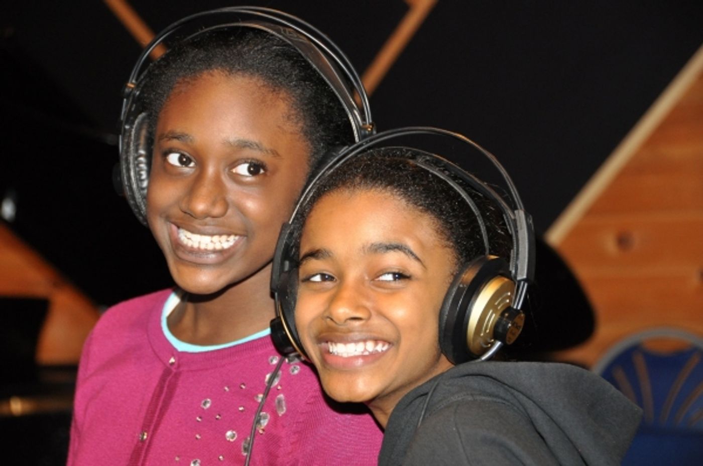 Exclusive Photos: THE LION KING Kids Sing 'Carols For A Cure'  Image